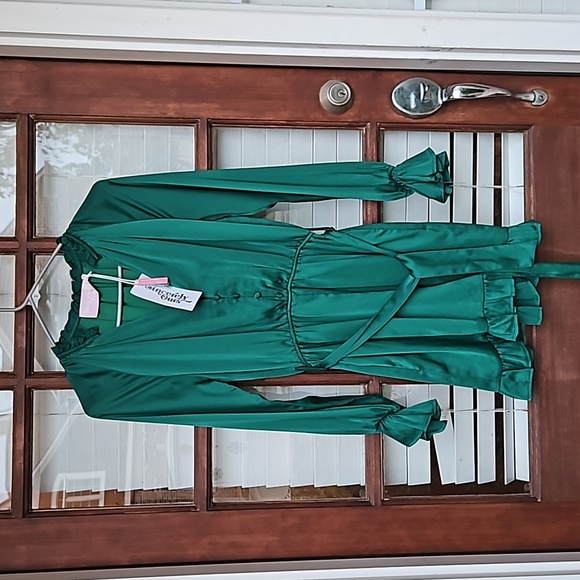 NWT! Sincerely Ours RARE Ember Romper in Dark Green - Picture 5 of 10